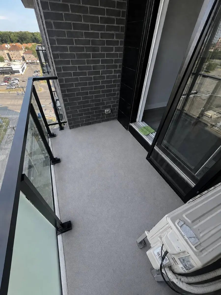Sol de balcon à LaSalle après le nettoyage Premium
